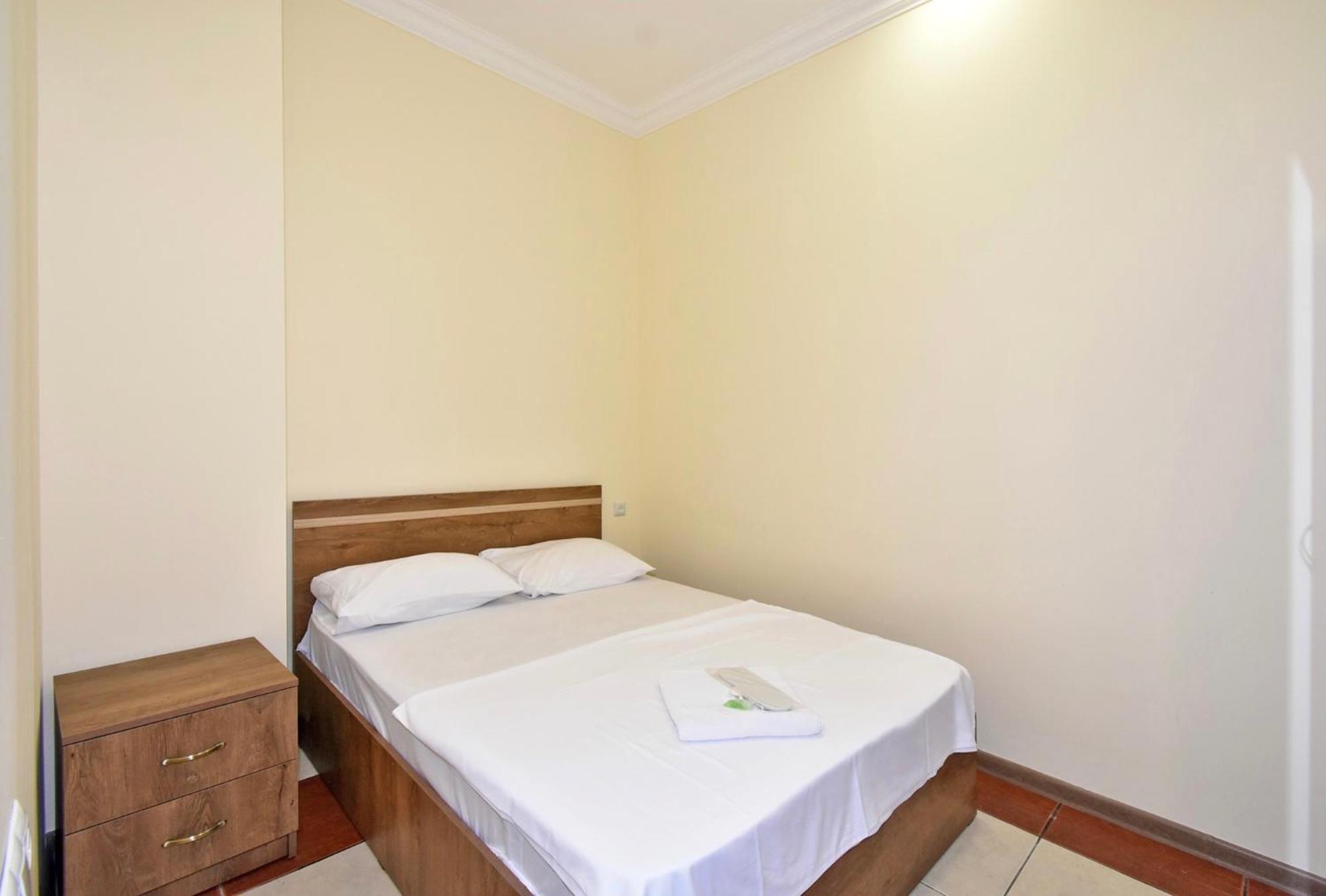 Hotel Costa Yerevan Exterior photo