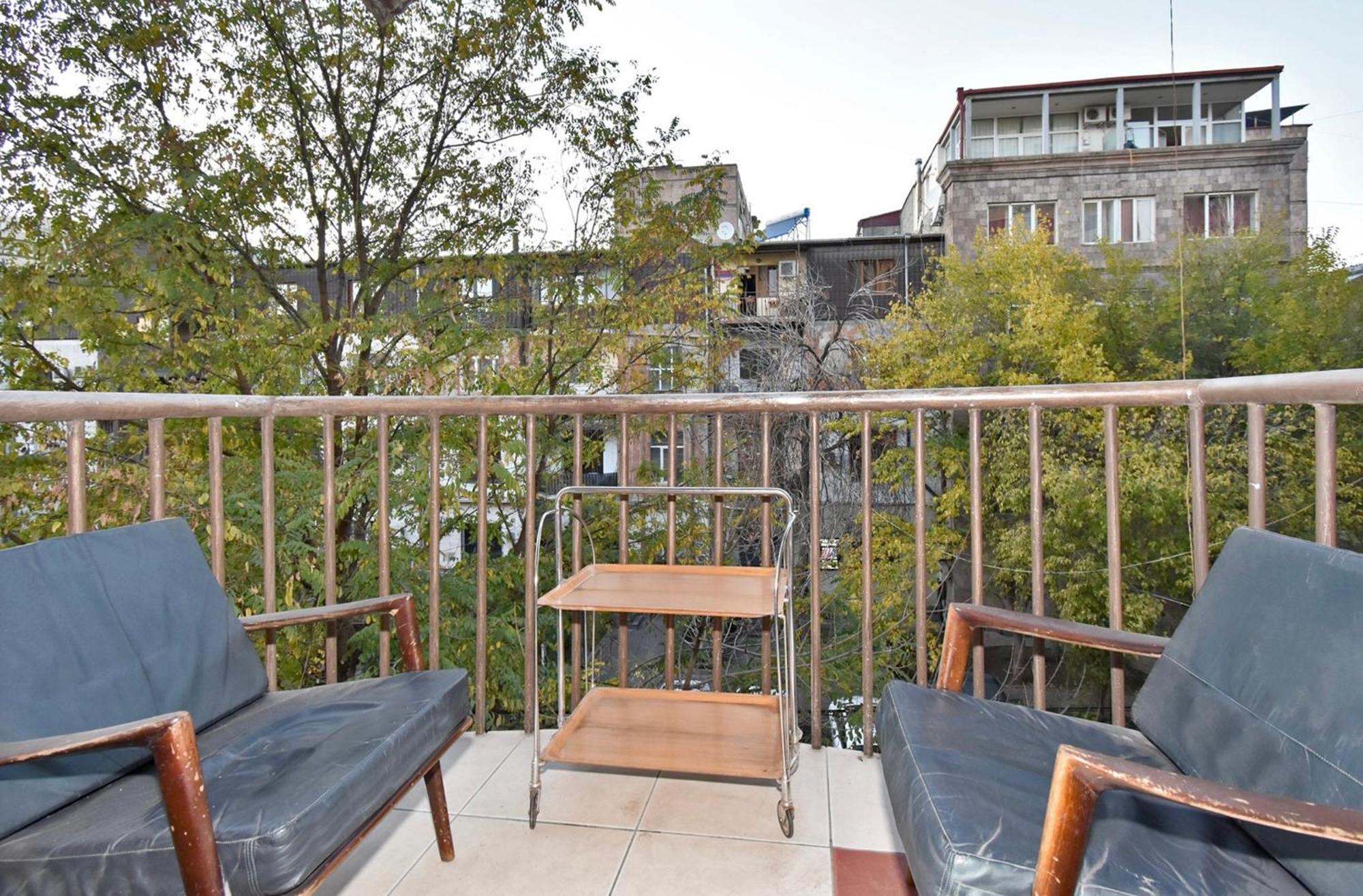 Hotel Costa Yerevan Exterior photo